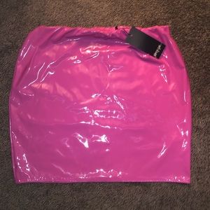 Hot pink skirt- never worn!